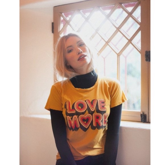 IN STOCK LOVE more Graphic Tee - white - Picture 3 of 5